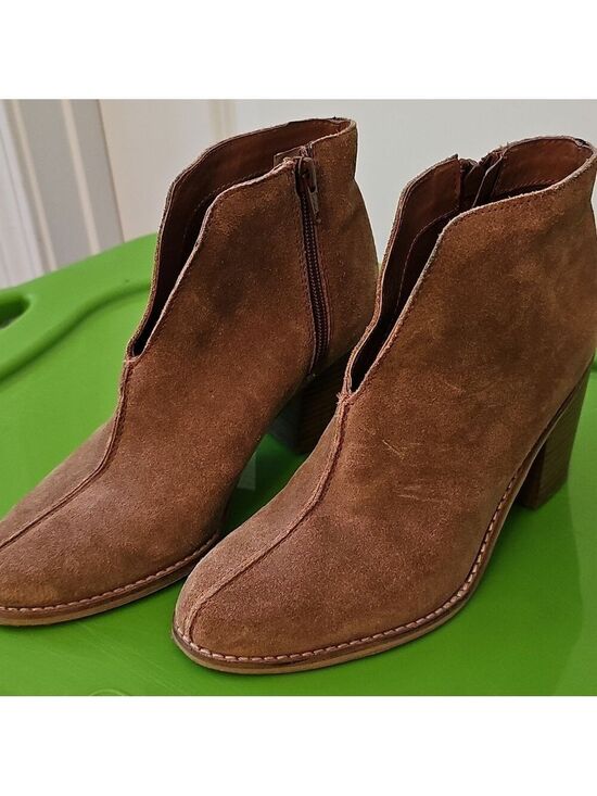 Diba Shoes - Diba Suede Ankle Booties